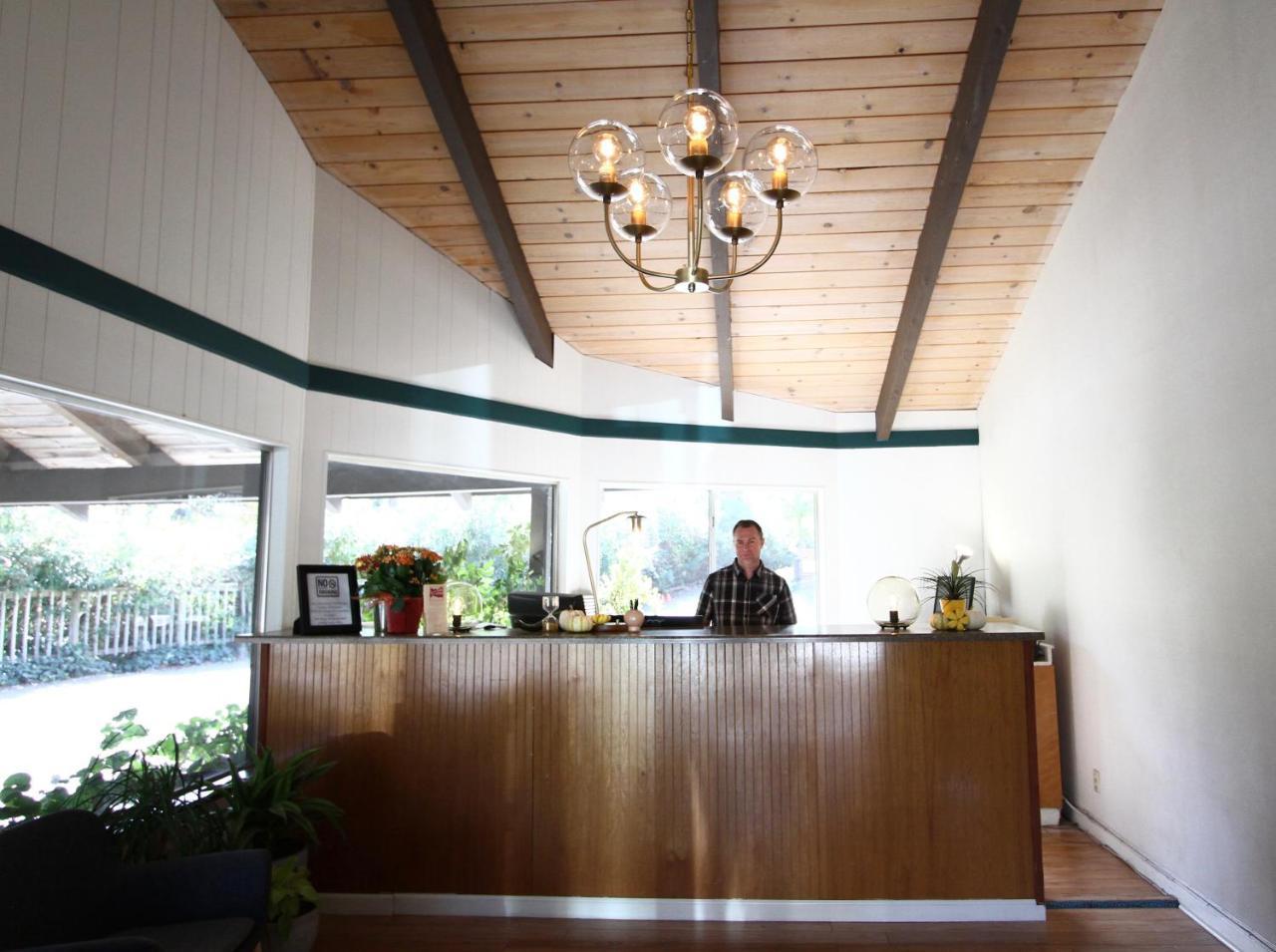 The Occidental Lodge Exterior photo